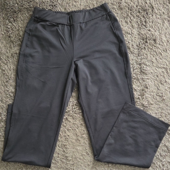 Nike Pants - EUC Nike Golf Sz M Black Pants